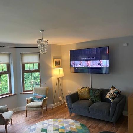 Villa Cheerful 4-Bed Townhouse In Centre Of Newcastle à Newcastle  Extérieur photo