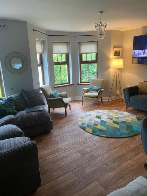 Villa Cheerful 4-Bed Townhouse In Centre Of Newcastle à Newcastle  Extérieur photo